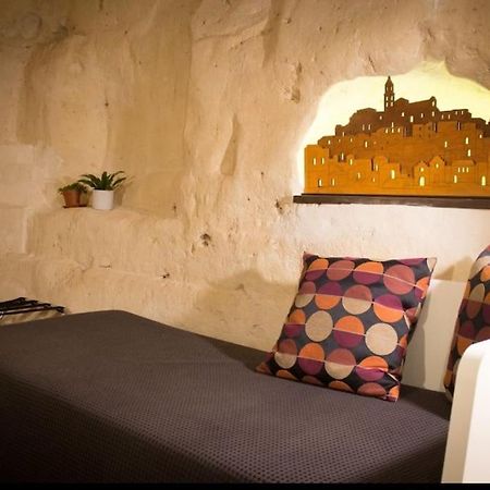 Casa Masiello La Casa Tipica Dei Sassi Di マテーラ エクステリア 写真