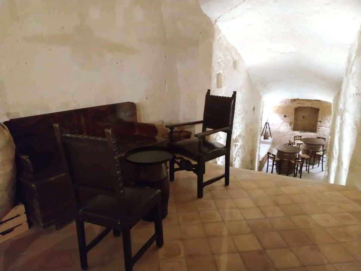 Casa Masiello La Casa Tipica Dei Sassi Di マテーラ エクステリア 写真