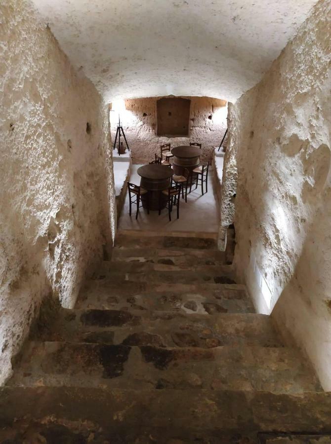 Casa Masiello La Casa Tipica Dei Sassi Di マテーラ エクステリア 写真